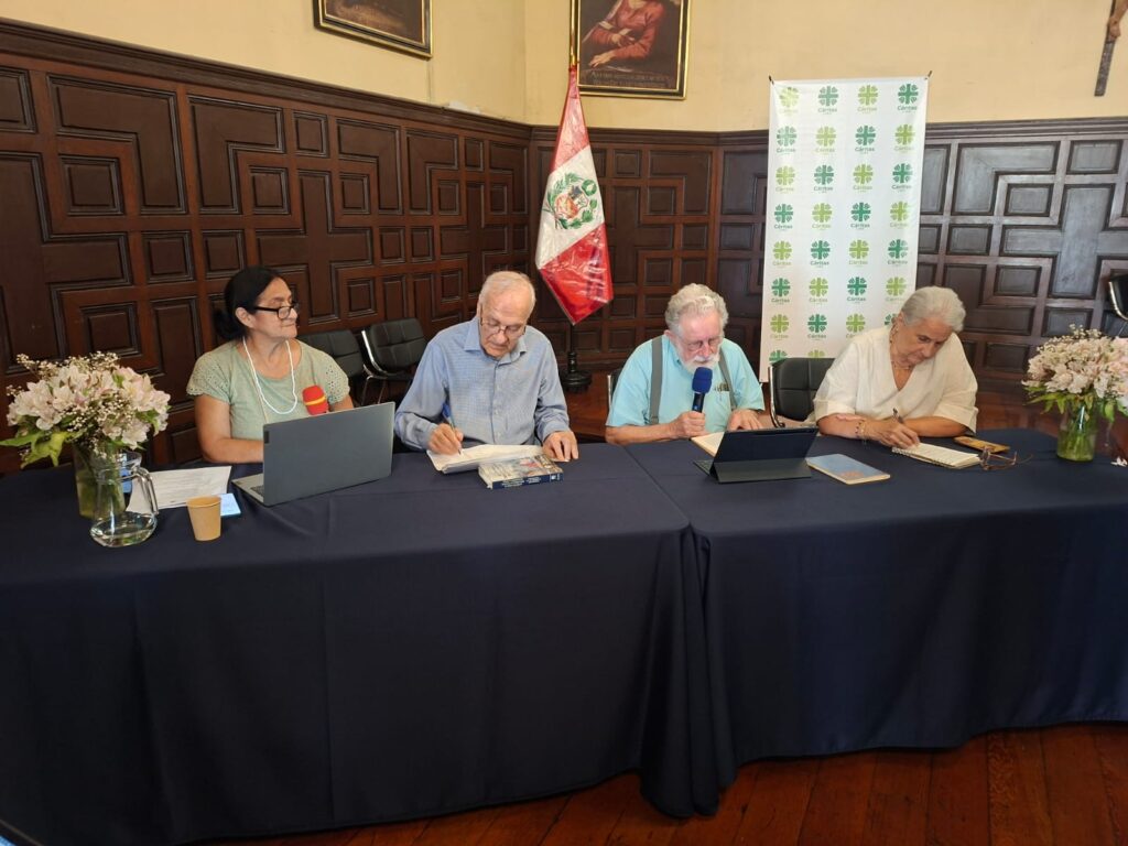 UN NUEVO NACIMIENTO PARA UNA ESPERANZA VIVA. Encuentro de América del Norte, América Latina y El Caribe