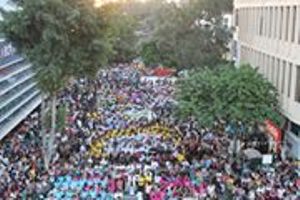 En varias ciudades del Paós tambión se realizarón movilizaciones por el «Dóa del Nióo por Nacer»