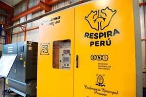 Respira Perú dona una planta de oxígeno a Trujillo y entrega 40 ventiladores mecánicos a hospitales